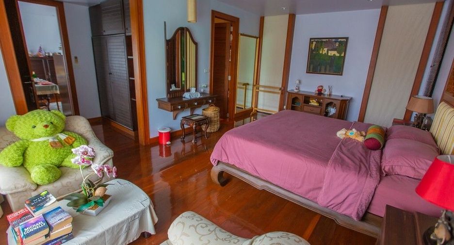 Villa en venta de 7 habitaciones en Watthana, Bangkok