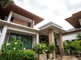 À vendre 7 chambres villa à Watthana, Bangkok