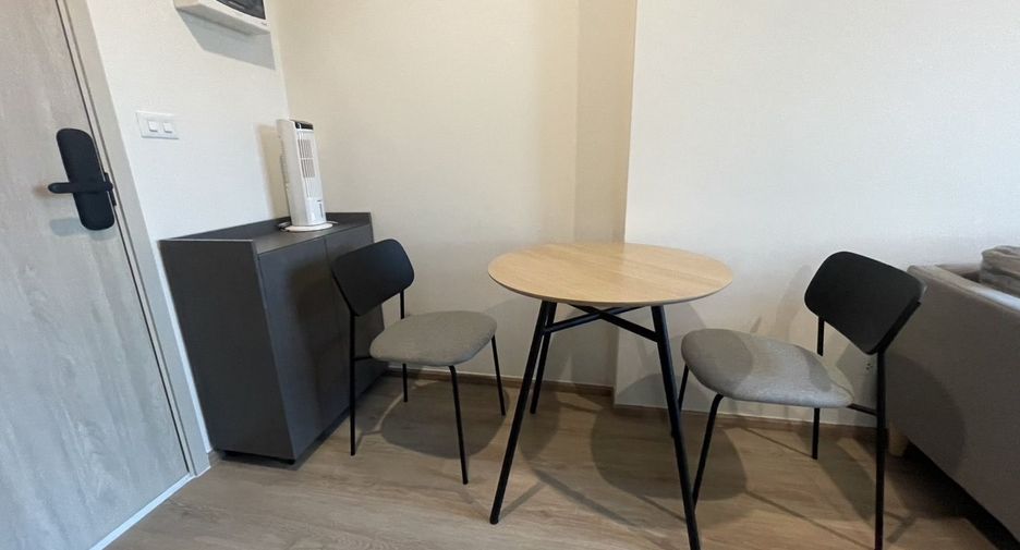 Condo en alquiler de 1 habitaciones en Huai Khwang, Bangkok