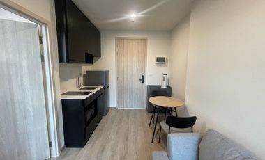 Condo en alquiler de 1 habitaciones en Huai Khwang, Bangkok
