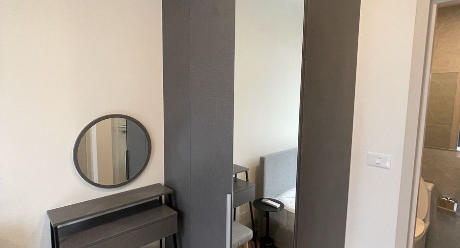 Condo en alquiler de 1 habitaciones en Huai Khwang, Bangkok