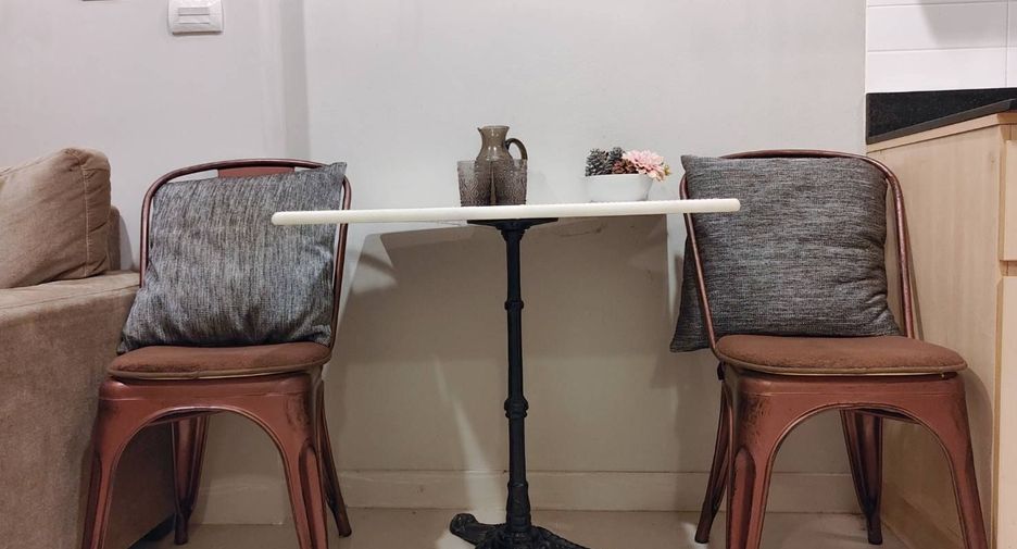For rent 1 bed condo in Huai Khwang, Bangkok