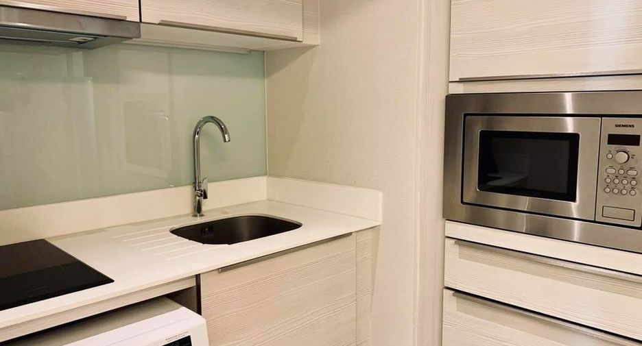 For rent 1 bed condo in Watthana, Bangkok