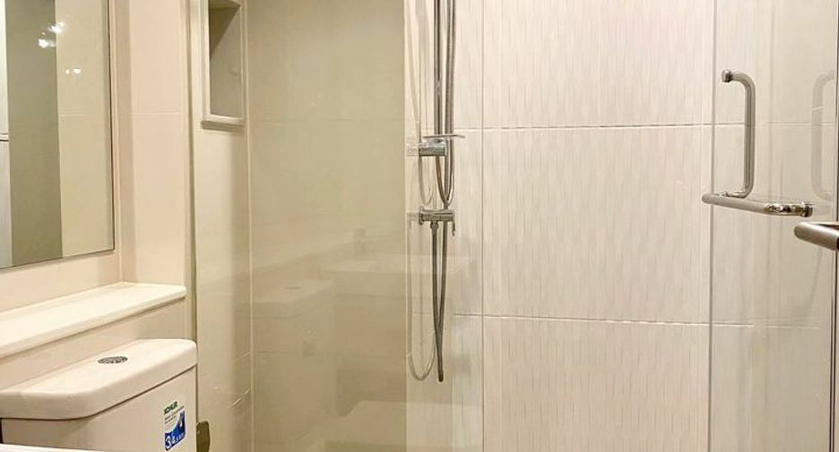 For rent 1 bed condo in Huai Khwang, Bangkok