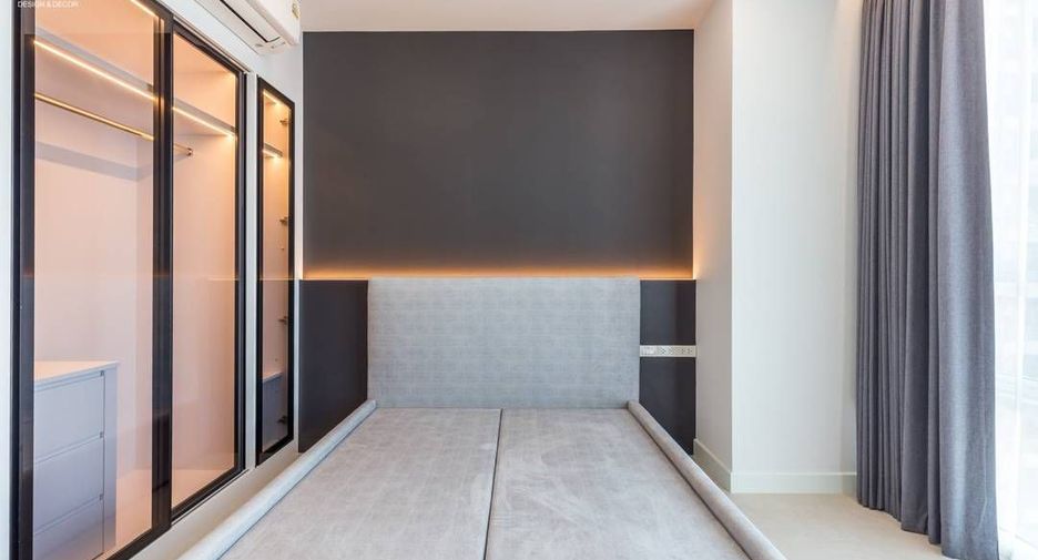 For rent 3 bedrooms condo in Khlong Toei, Bangkok