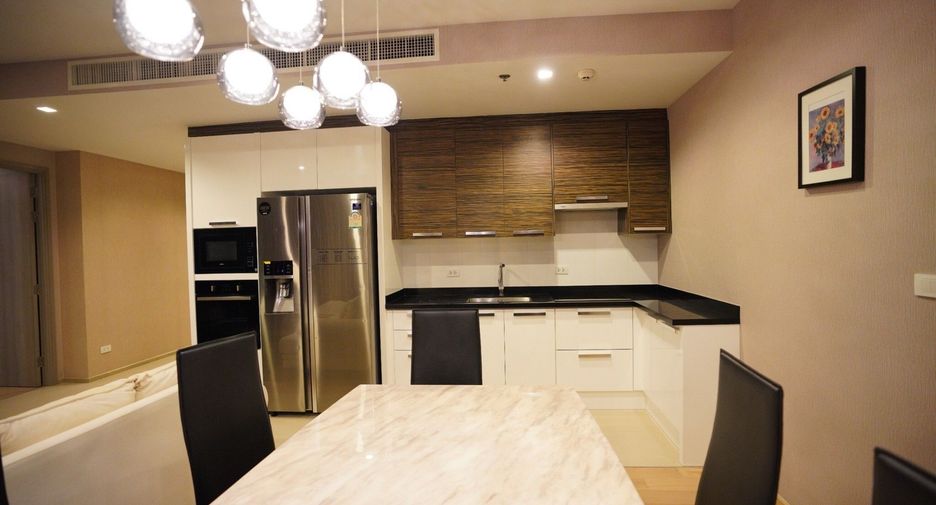 For sale 2 bedrooms condo in Watthana, Bangkok