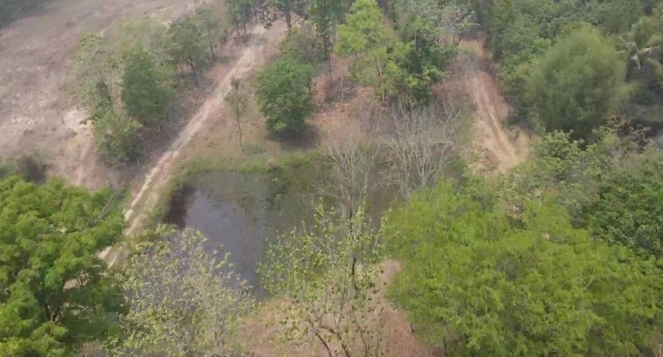 Terreno en venta en Mae Taeng, Chiang Mai