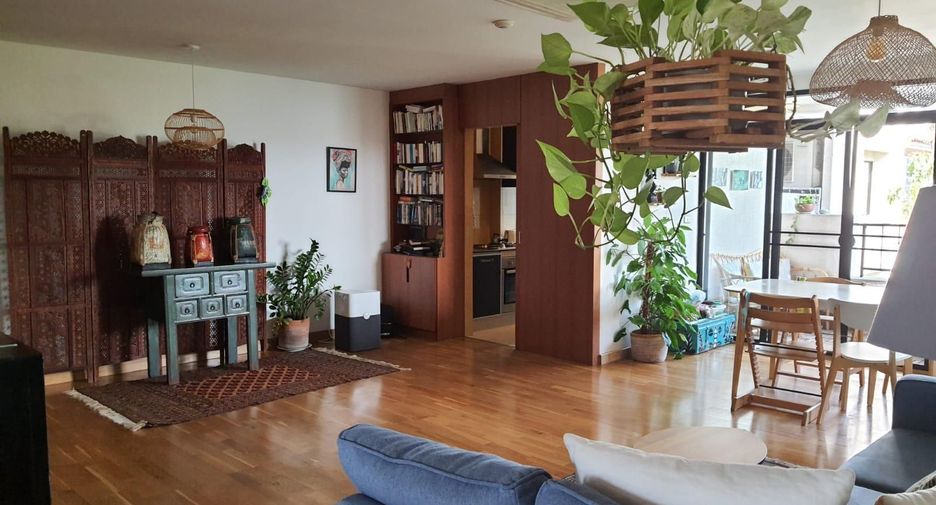 Wohnung zur Miete mit 3 Zimmer in Watthana, Bangkok