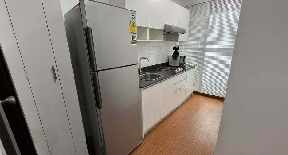 For rent 1 bed condo in Khlong Toei, Bangkok