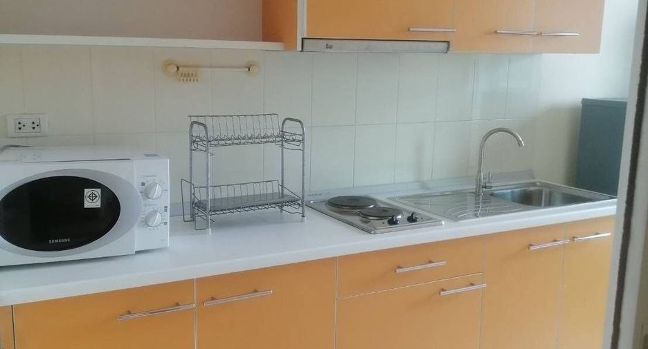 For sale 1 bed condo in Huai Khwang, Bangkok
