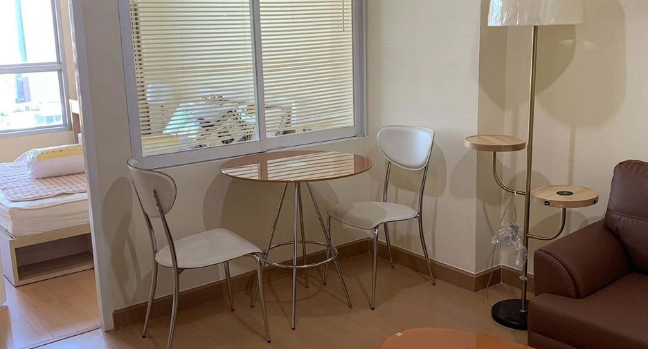 For sale 1 bed condo in Huai Khwang, Bangkok