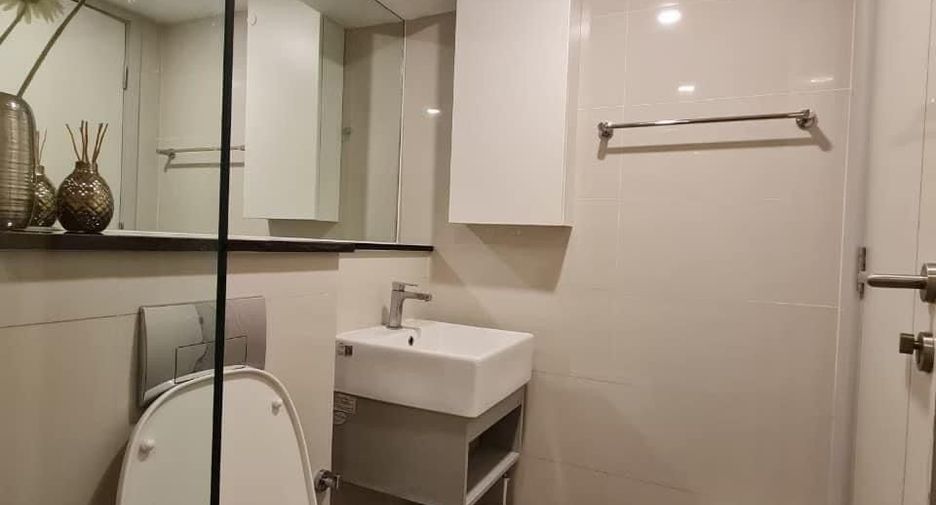 À louer 1 chambre condo à Sathon, Bangkok