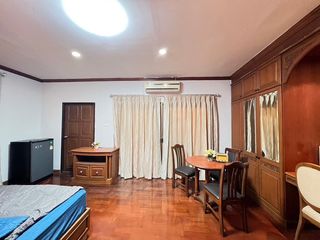 出售 2 卧室 公寓 在 Bang Na, 曼谷