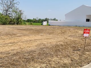 For sale land in San Kamphaeng, Chiang Mai
