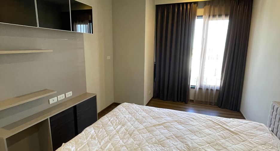 For sale 1 bed condo in Phaya Thai, Bangkok