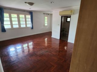 For rent 5 bedrooms house in Bang Phli, Samut Prakan