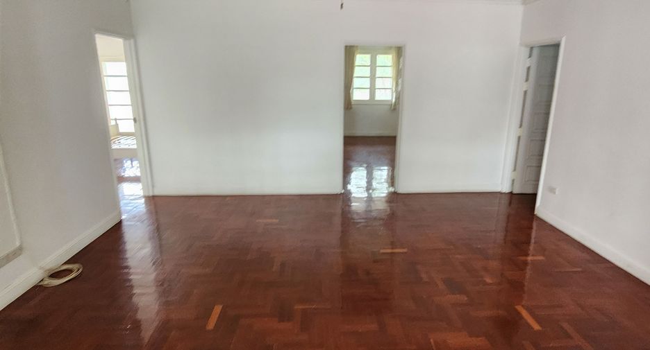 出租 5 卧室 独立屋 在 Bang Phli, Samut Prakan