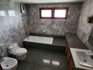 For rent 5 bedrooms house in Bang Phli, Samut Prakan