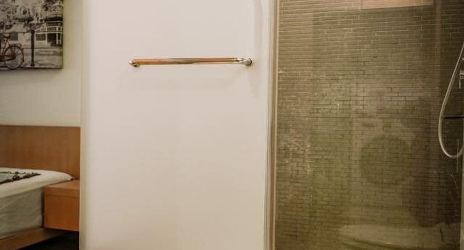 For sale 1 bed condo in Watthana, Bangkok