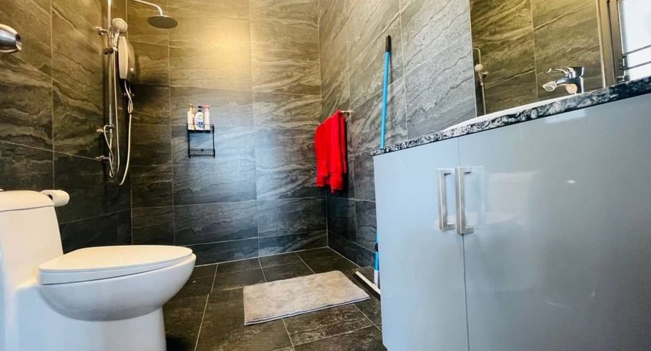 For sale 4 bedrooms house in Doi Saket, Chiang Mai