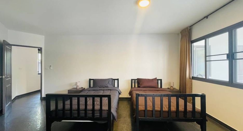 For sale 4 bedrooms house in Doi Saket, Chiang Mai