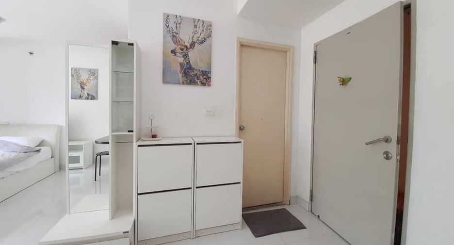 For rent studio condo in Phaya Thai, Bangkok