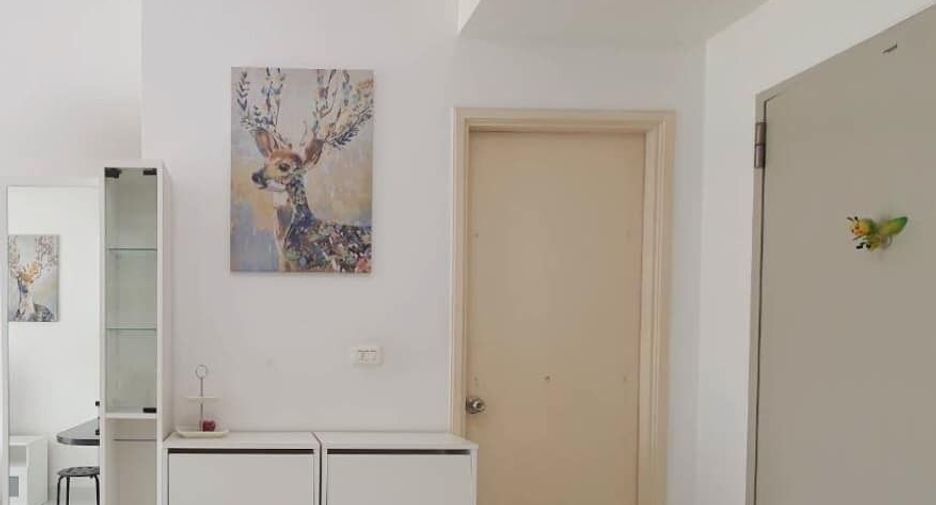 For rent studio condo in Phaya Thai, Bangkok