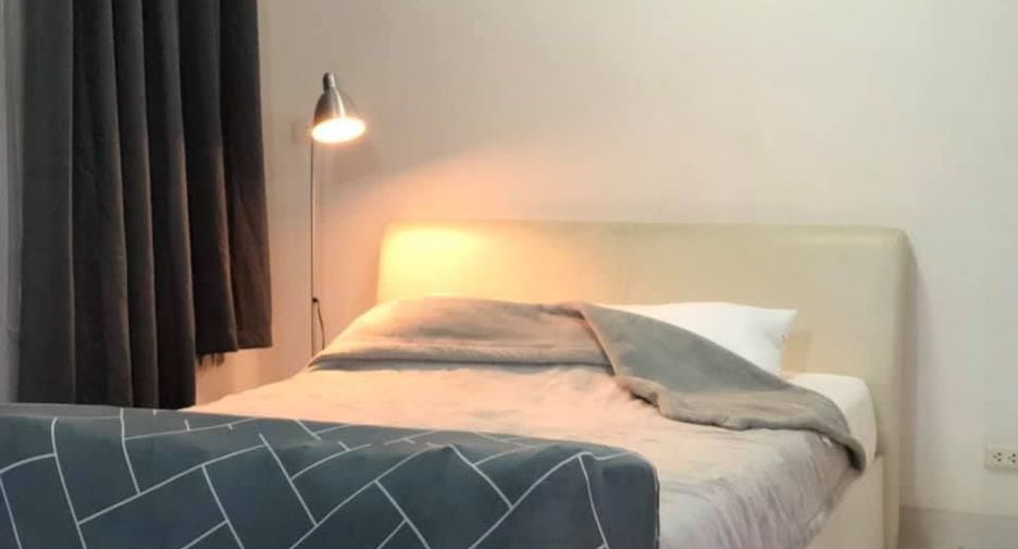 For rent studio condo in Phaya Thai, Bangkok