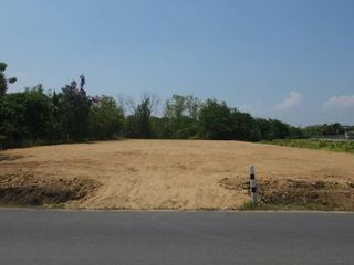 For sale land in San Kamphaeng, Chiang Mai