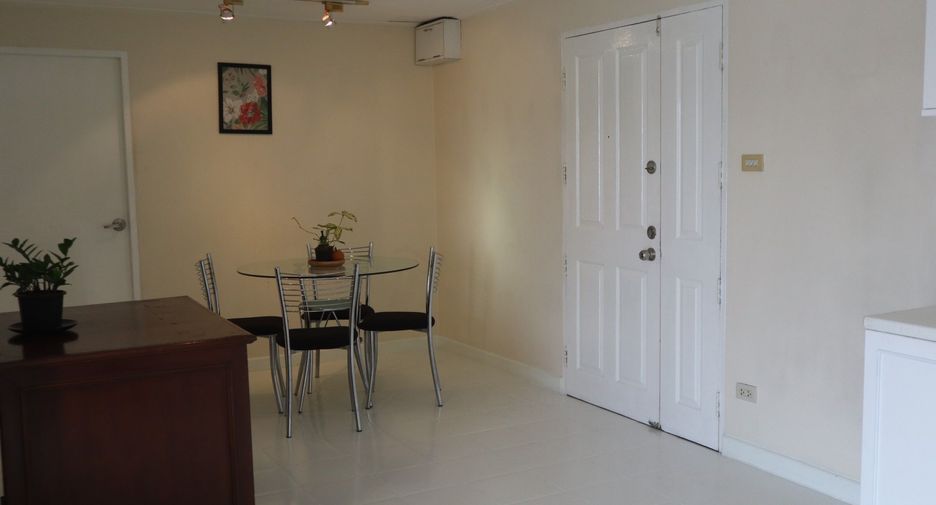 Wohnung zur Miete mit 2 Zimmer in Khlong Toei, Bangkok