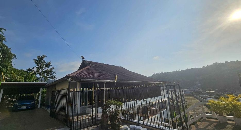 For rent 4 bedrooms villa in Kathu, Phuket