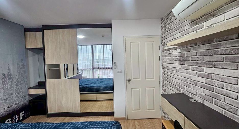 For sale 1 bed condo in Phra Khanong, Bangkok