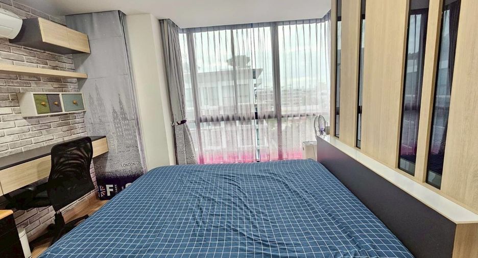 For sale 1 bed condo in Phra Khanong, Bangkok