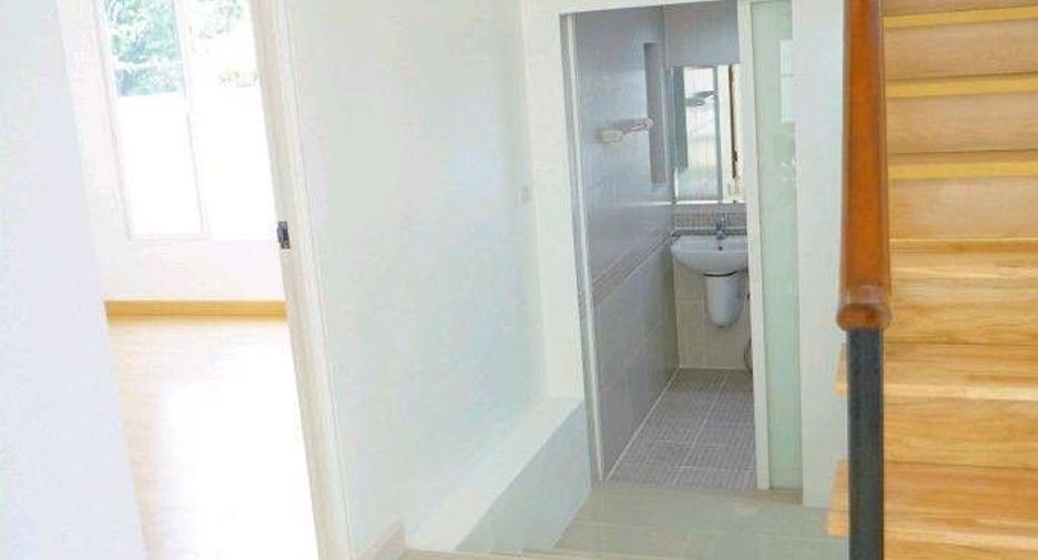Haus zum Kauf mit 3 Zimmer in Sai Mai, Bangkok