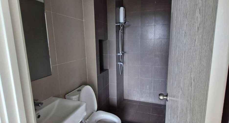 For rent studio condo in Chom Thong, Bangkok