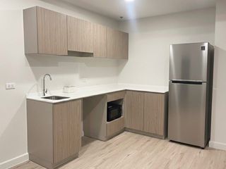 For rent 2 bedrooms condo in Phra Pradaeng, Samut Prakan