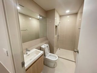 For rent 2 bedrooms condo in Phra Pradaeng, Samut Prakan