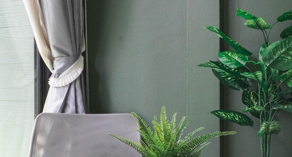 For rent 3 bedrooms townhouse in Watthana, Bangkok