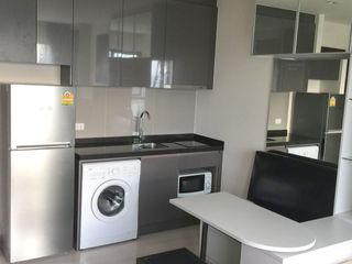 For rent 1 bed condo in Huai Khwang, Bangkok