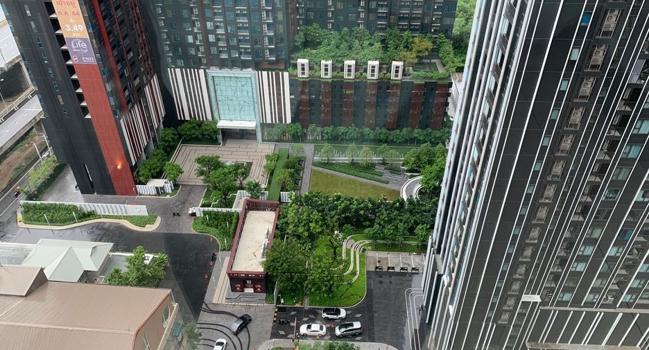 For rent 1 Beds condo in Huai Khwang, Bangkok