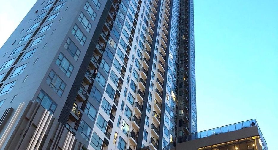 For rent 1 Beds condo in Huai Khwang, Bangkok