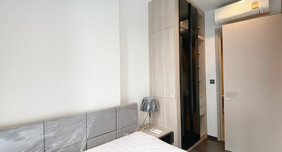 For sale 1 bed condo in Huai Khwang, Bangkok