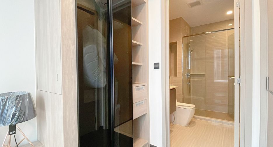 For sale 1 bed condo in Huai Khwang, Bangkok