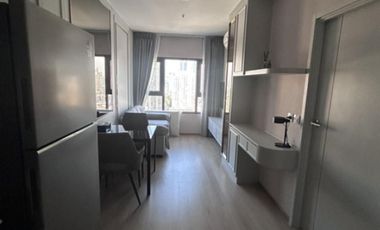 For rent 1 Beds condo in Khlong Toei, Bangkok