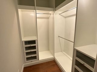 Apartment zur Miete mit 3 Zimmer in Watthana, Bangkok