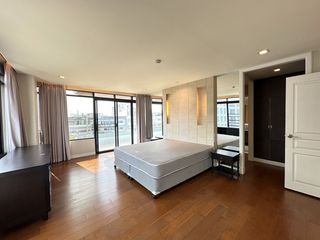 Apartment zur Miete mit 3 Zimmer in Watthana, Bangkok