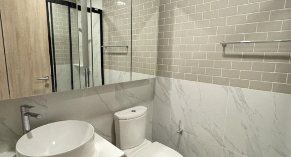 For rent 1 bed condo in Ratchathewi, Bangkok