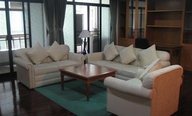 For rent 3 bedrooms condo in Watthana, Bangkok