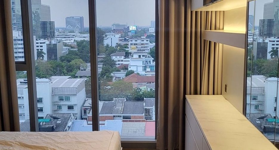 For rent 1 bed condo in Khlong Toei, Bangkok