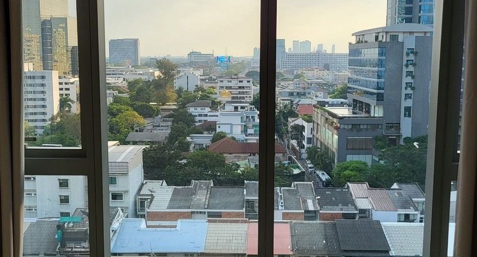 For rent 1 bed condo in Khlong Toei, Bangkok